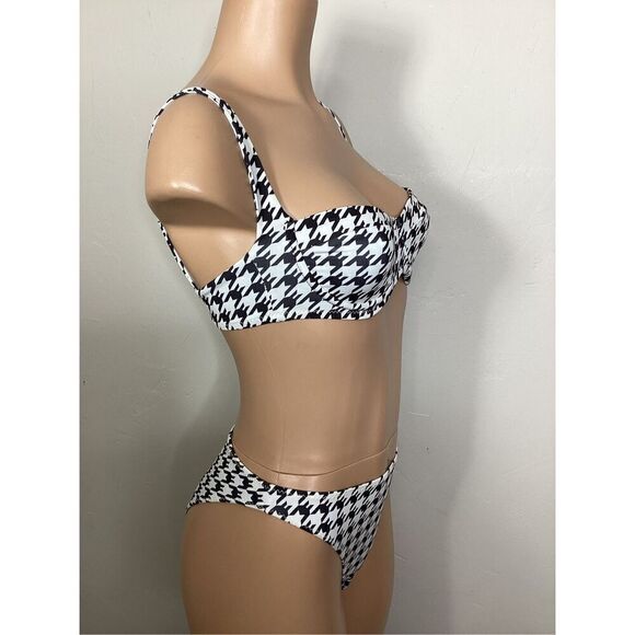 New SKIN BY SAME houndstooth bikini. Retails $220. S-top/M-bottom - Picture 3 of 11